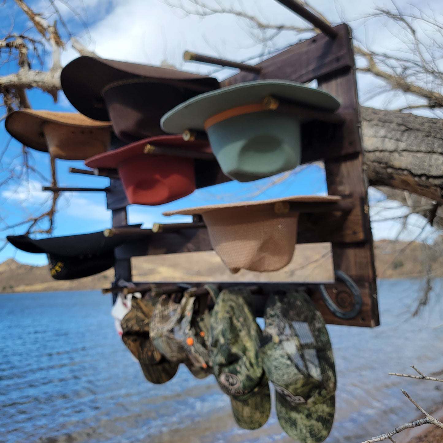 9C - Cowboy Hat Rack