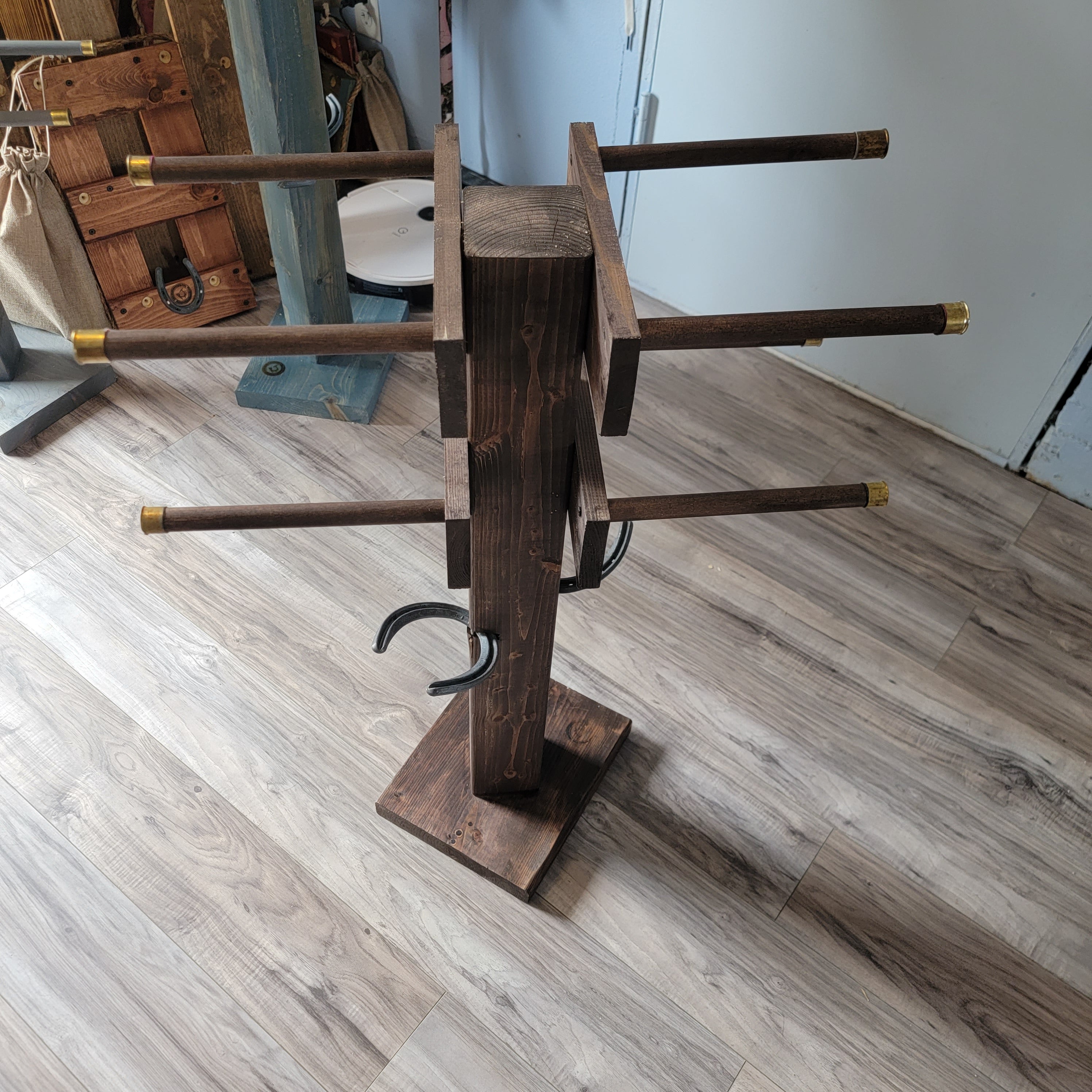 Bootbarn Hat Rack The Trailhead Hybrid: 4 Cowboy Hats + 2 Boot Tree – The Hat Rack Guy