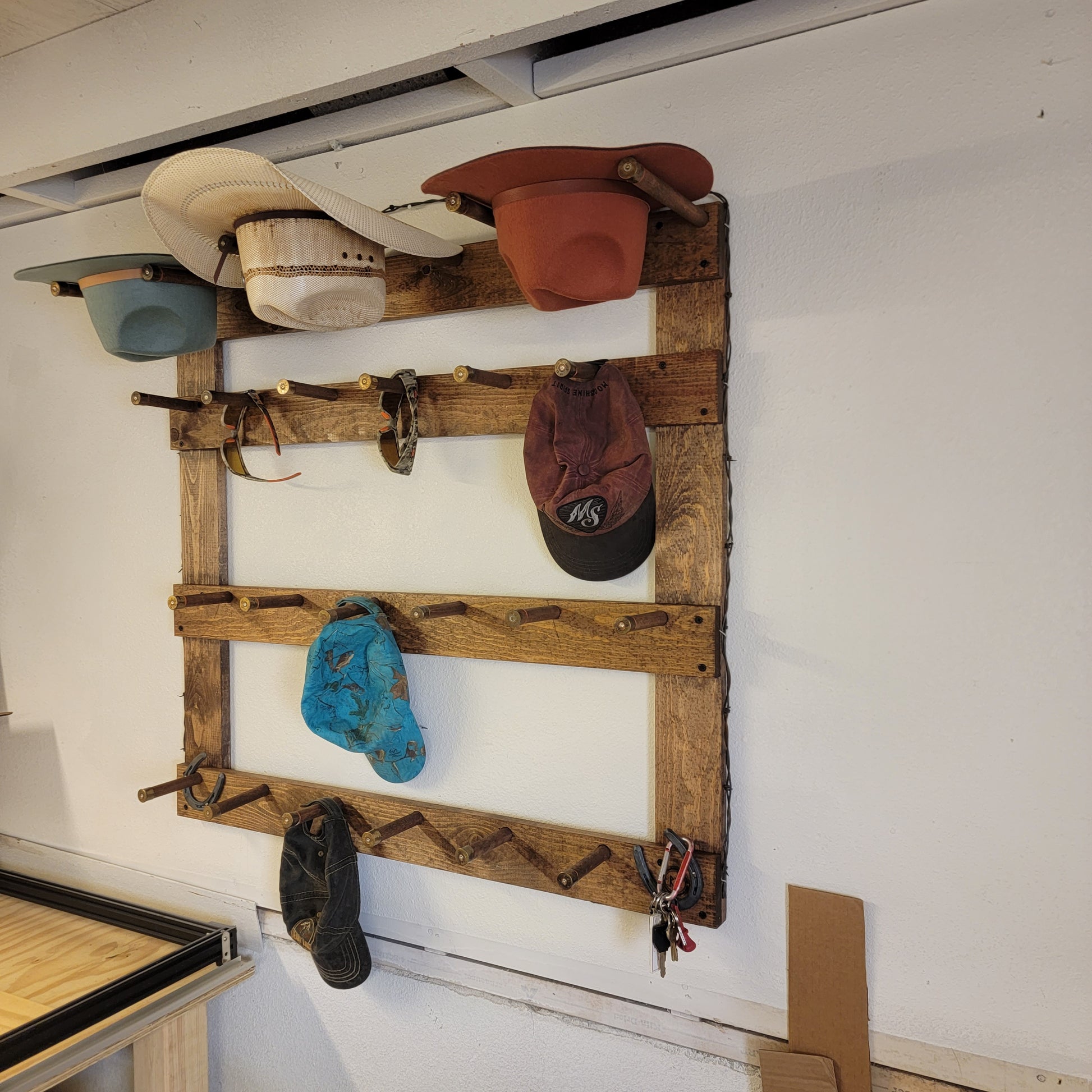 Cowboy Hat Rack Cowboy Hat Holder with 13 Gimmee Cap pegs