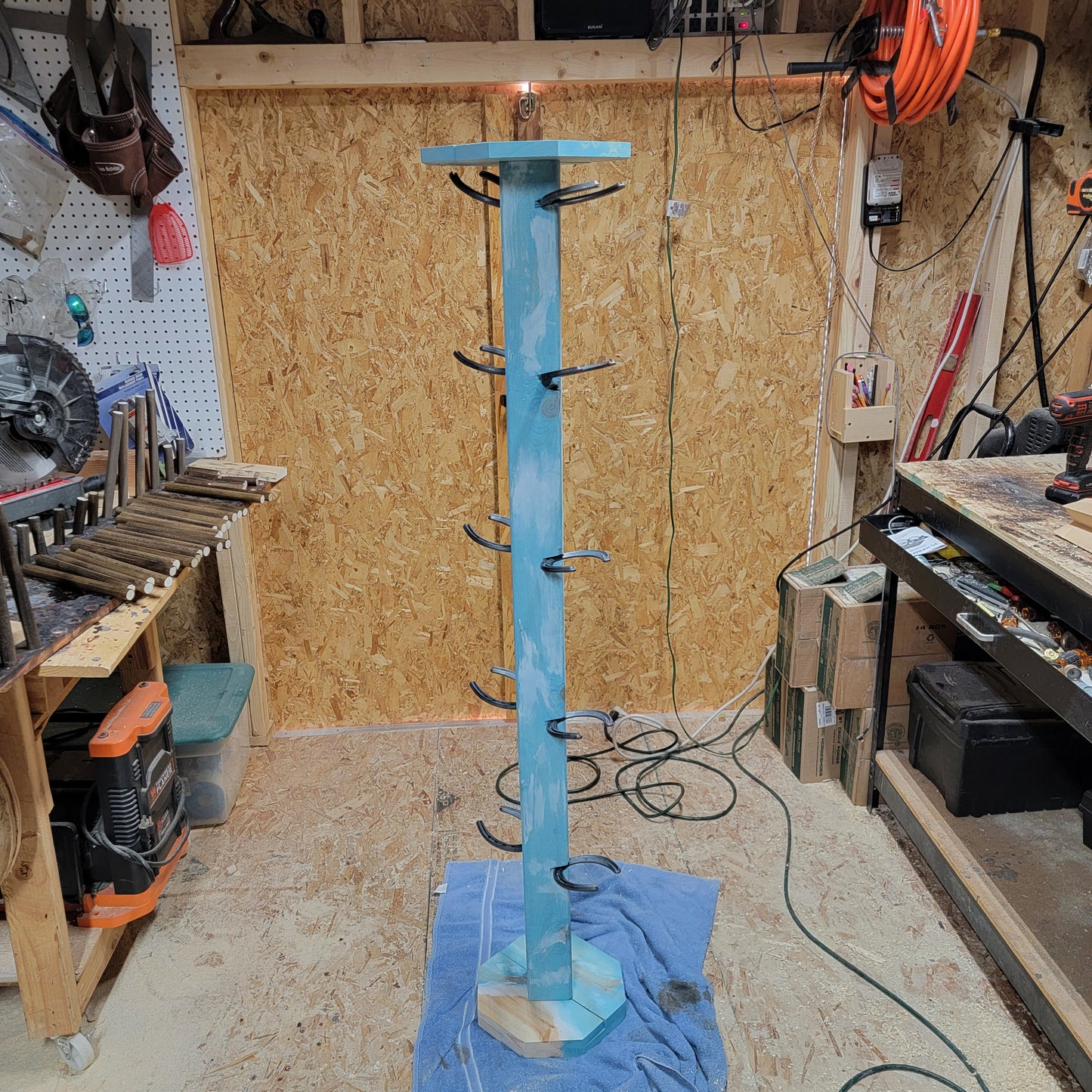 8BT - Cowboy Boot Rack - 8 Cap Boot Tree