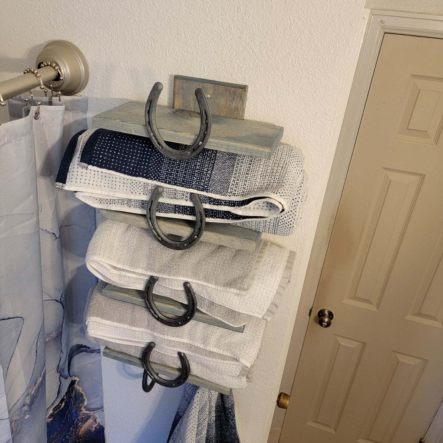 BTR - Bathroom Towel Rack