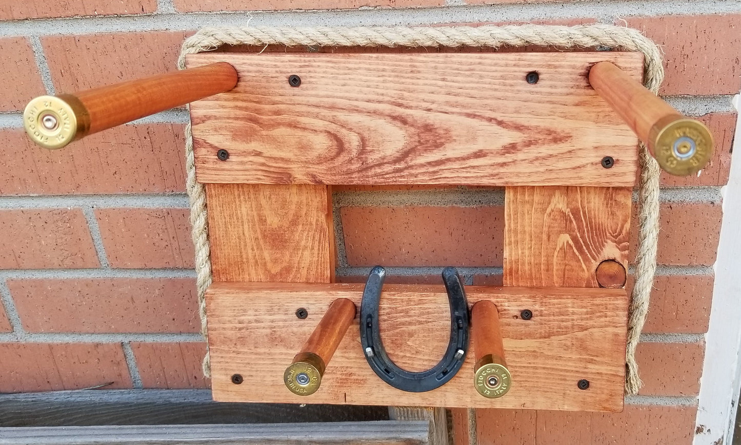 1H - Cowboy Hat Rack - 1 Hatter Functional Western Decor
